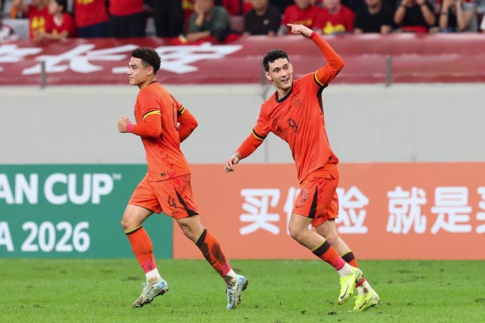 九游体育-U22国足艰难破荒！拜合拉木半场压哨破门，3年前14-0